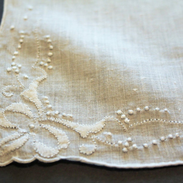 Antique Hanky, Handmade Applique and Embroidery Handkerchief Wedding White Heirloom Hankie