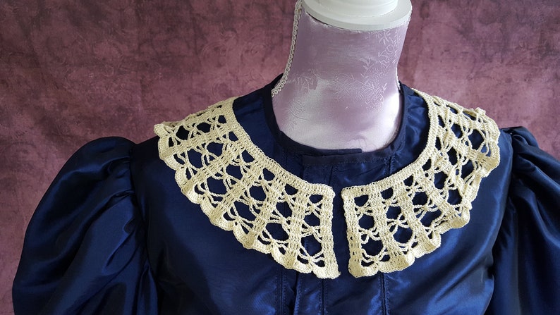 Victorian lace collar image 7