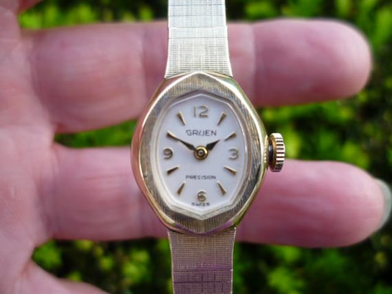 Ladies Vintage Gruen Wrist Watch - Etsy display picture 3