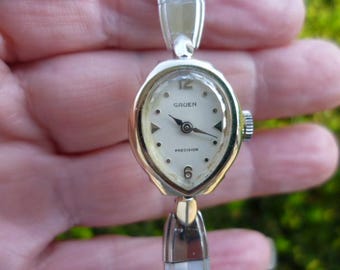 vintage ladies Gruen Precision watch