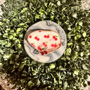 Seashell Trinket Dish, Decorative Seashell dish, coastal decor, beach decor, handmade, unique gift