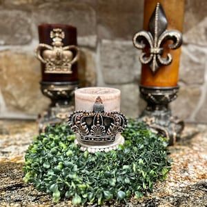 Candle pin, crown, lamp shade pin, embellished, candle accessory, unique gift, handmade, DIY, home decor, magnetic