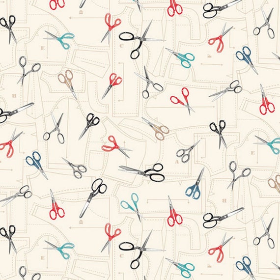 NOTIONS CREAM Makower 100/% cotton sewing theme fabric QUILTING STITCH IN TIME