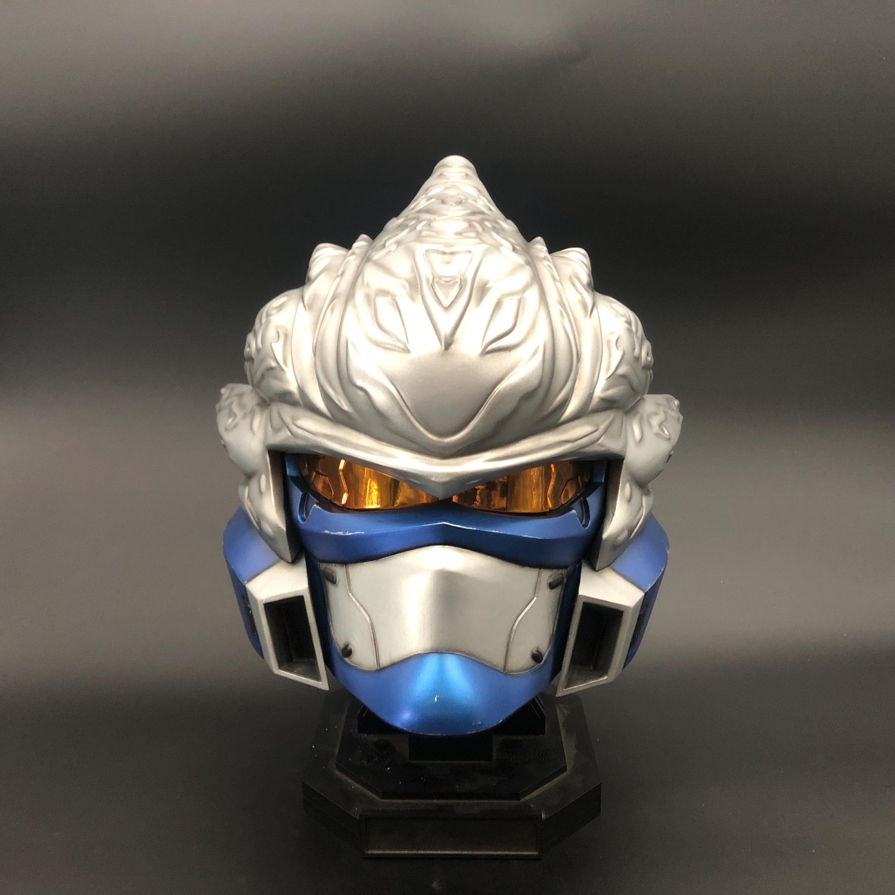 icon airframe hayabusa helmet Pro Harbinger Motorangutan Compressed into an ever more compact shape Hayabusa And Icon Helmets ?