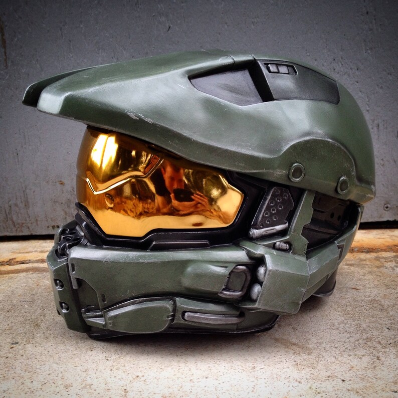 Мотоциклетный шлем кастом Halo