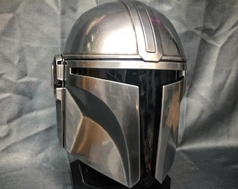 The Mandalorian Din Djarin helmet