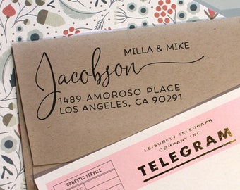 Sello de dirección de devolución personalizado Autoentintado o sello de dirección de goma Idea de regalo de boda de inauguración de vacaciones personalizada Guardar la invitación del sello de fecha