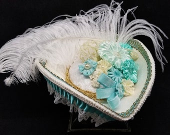 White Tricorn - Etsy