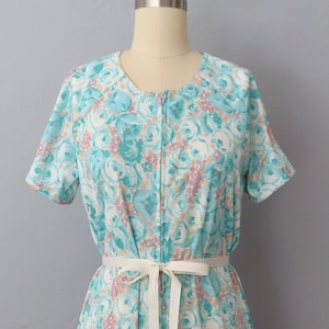 1960s Floral House Dress Robe - Pastel Green Loungewear - Medium