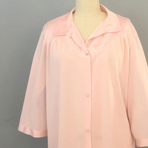 Vintage 80s Vanity Fair Nylon Robe: Pink Floral Embroidery, Large