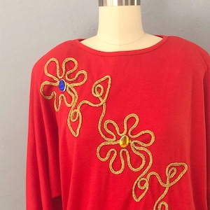 1980s red and gold decorated flower top sweatshirt shirt | medium | ugly christmas holiday shirt party shirt ugly holiday