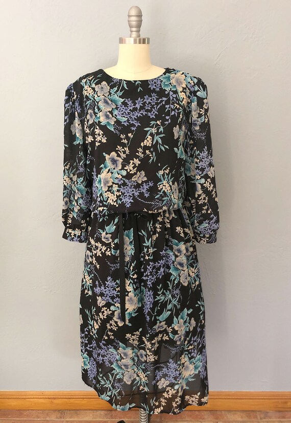 1970s black floral day dress | size large | dark … - image 2