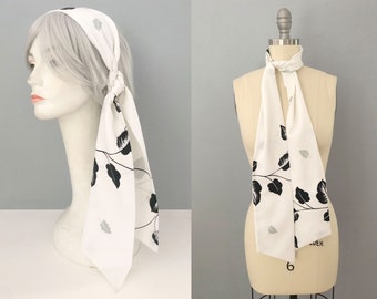 1980s floral skinny mod scarf | hair scarf | ascot tie cravat tie | pussybow | white scarf for head