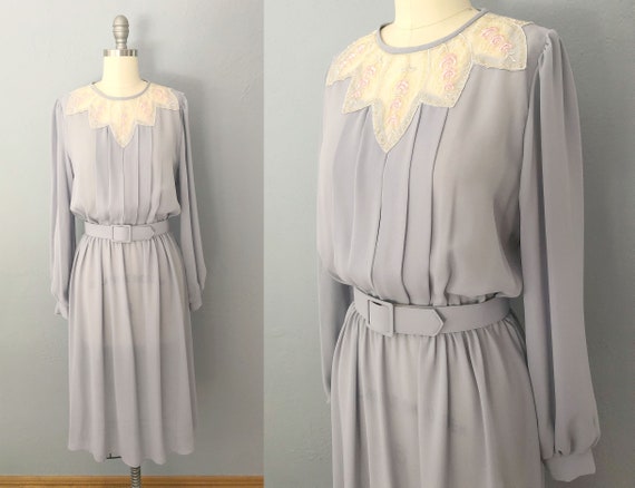 1970s Victorian gray belted midi dress with inset… - image 1