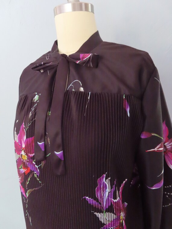 1960s black floral tie neck tunic blouse | womens… - image 5