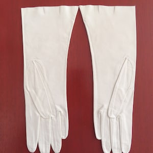 vintage 1940s white leather Van Raalte gloves New Old Stock bride gloves leather wedding gloves opera gloves image 3
