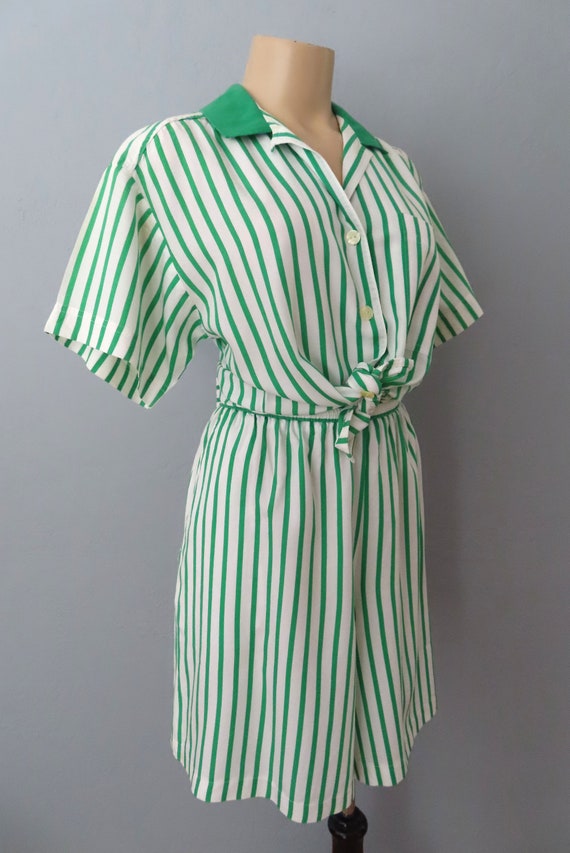 1980s green striped top and shorts set | med larg… - image 3