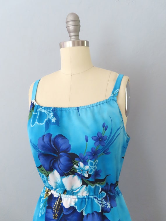 1980s blue Hawaiian floral sun dress | size mediu… - image 5