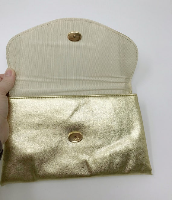 1970s gold leatherette envelope purse gold lame c… - image 4