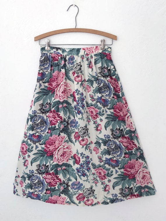 1970s rose floral pleated midi skirt | small | of… - image 7