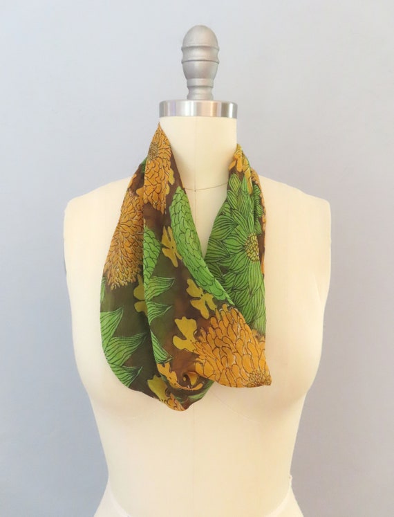 1970s Vera floral infinity silk scarf 1970 1980 c… - image 2