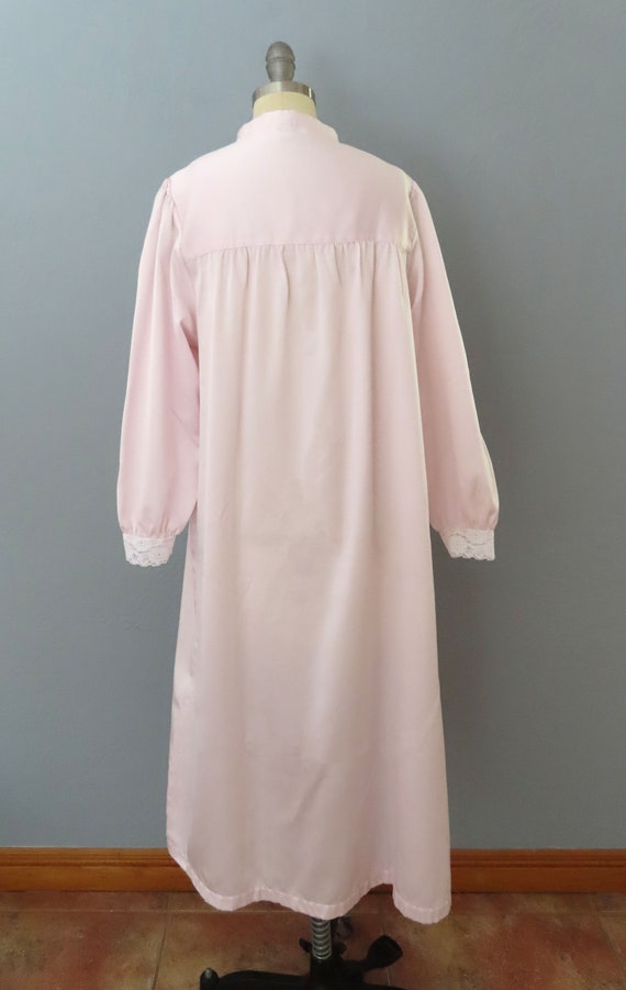 1980s pink nightgown robe house coat | medium lar… - image 9