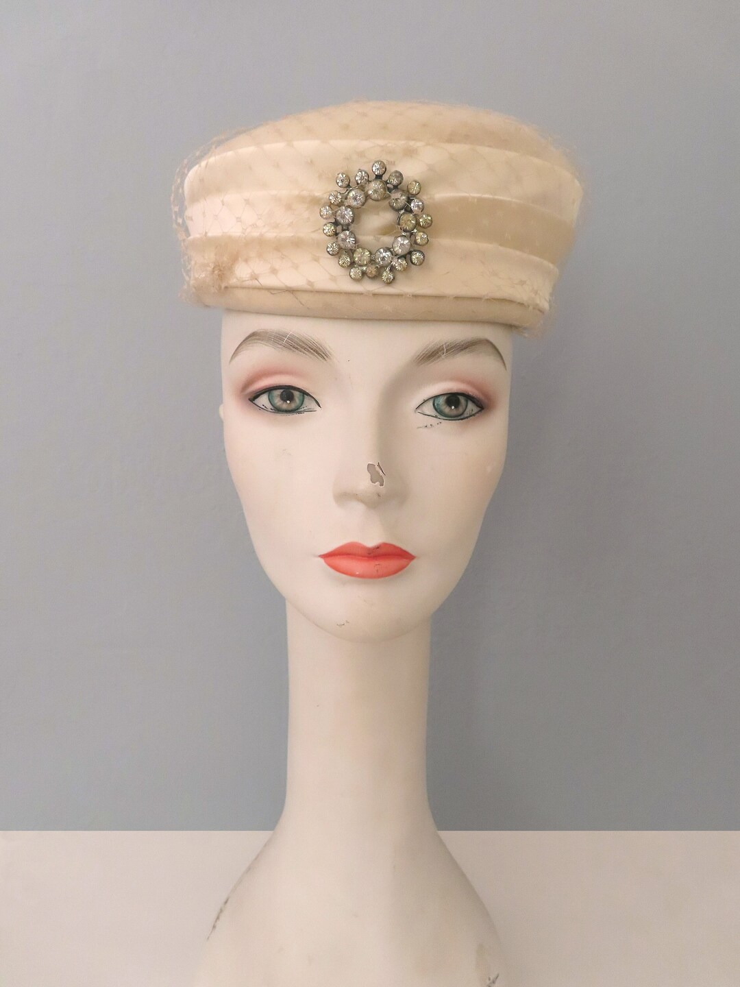 Vintage 1950s creamy wool pillbox fascinator hat Vintage 50 main image 4