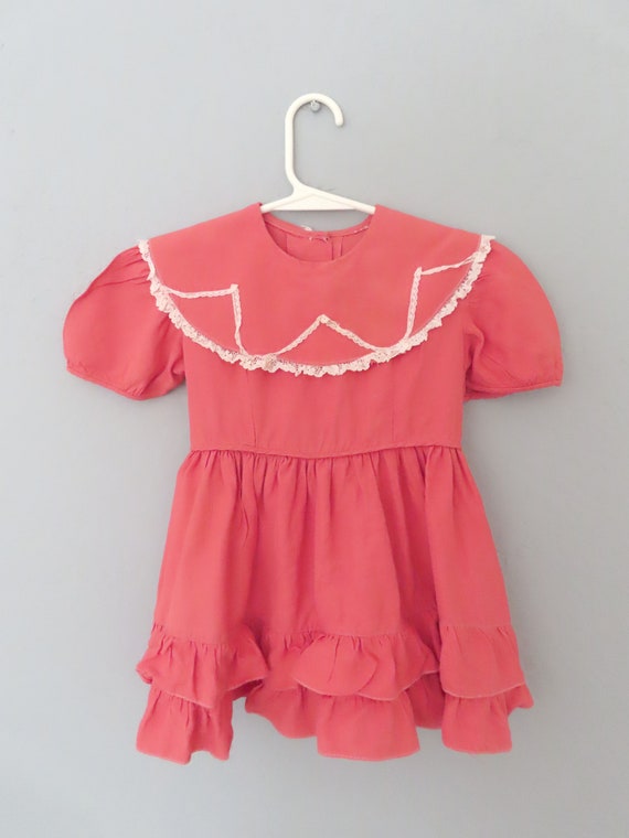 vintage 50s girl's pink ruffle dress | girls size… - image 2