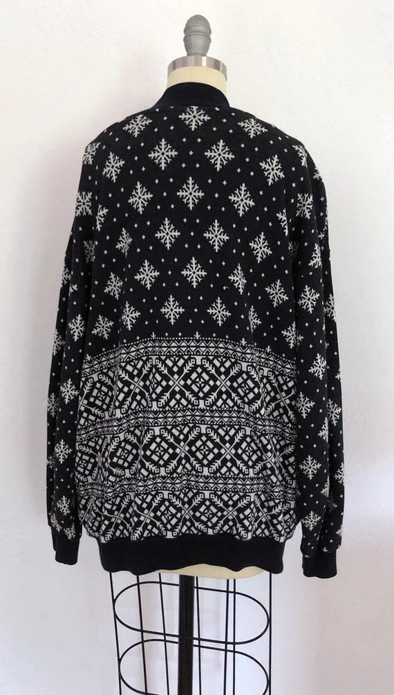 90s Snowflake Zip Up Sweatshirt: Oversized Holida… - image 3