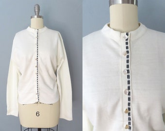 1960s white buttonup knit cardigan sweater | size large | minimalist cardigan white cardigan acrylic