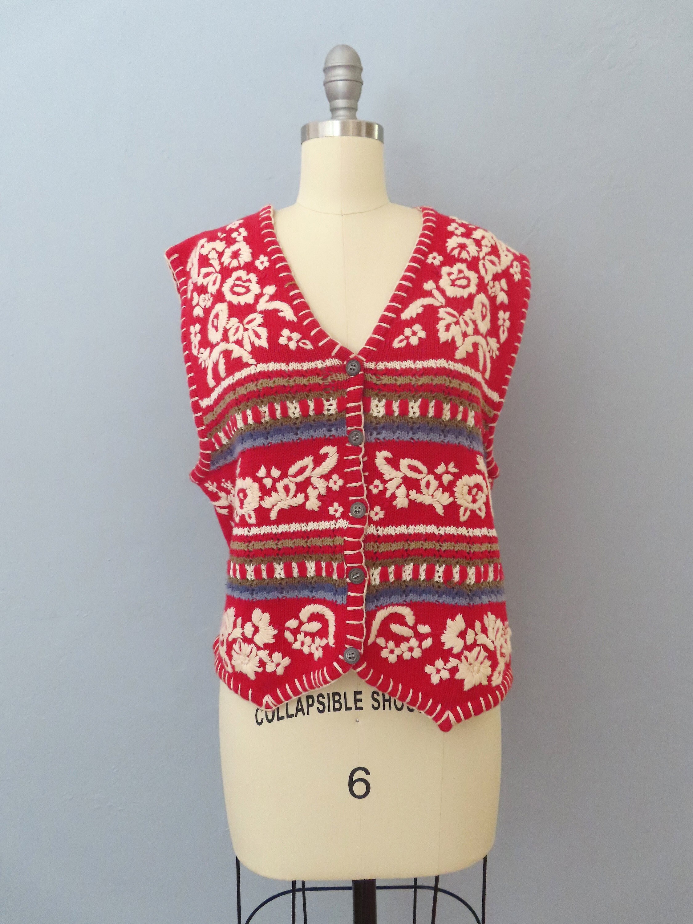 Vintage Embroidered Sweater Vest-Bust 48