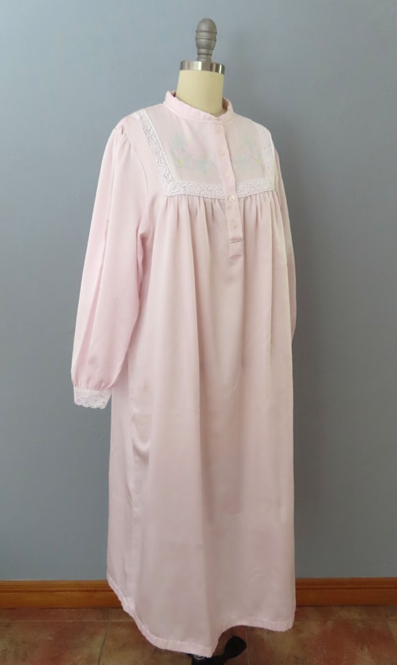1980s pink nightgown robe house coat | medium lar… - image 3