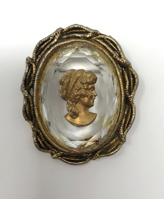 vintage 1950s glass cameo brooch | intaglio | vic… - image 2