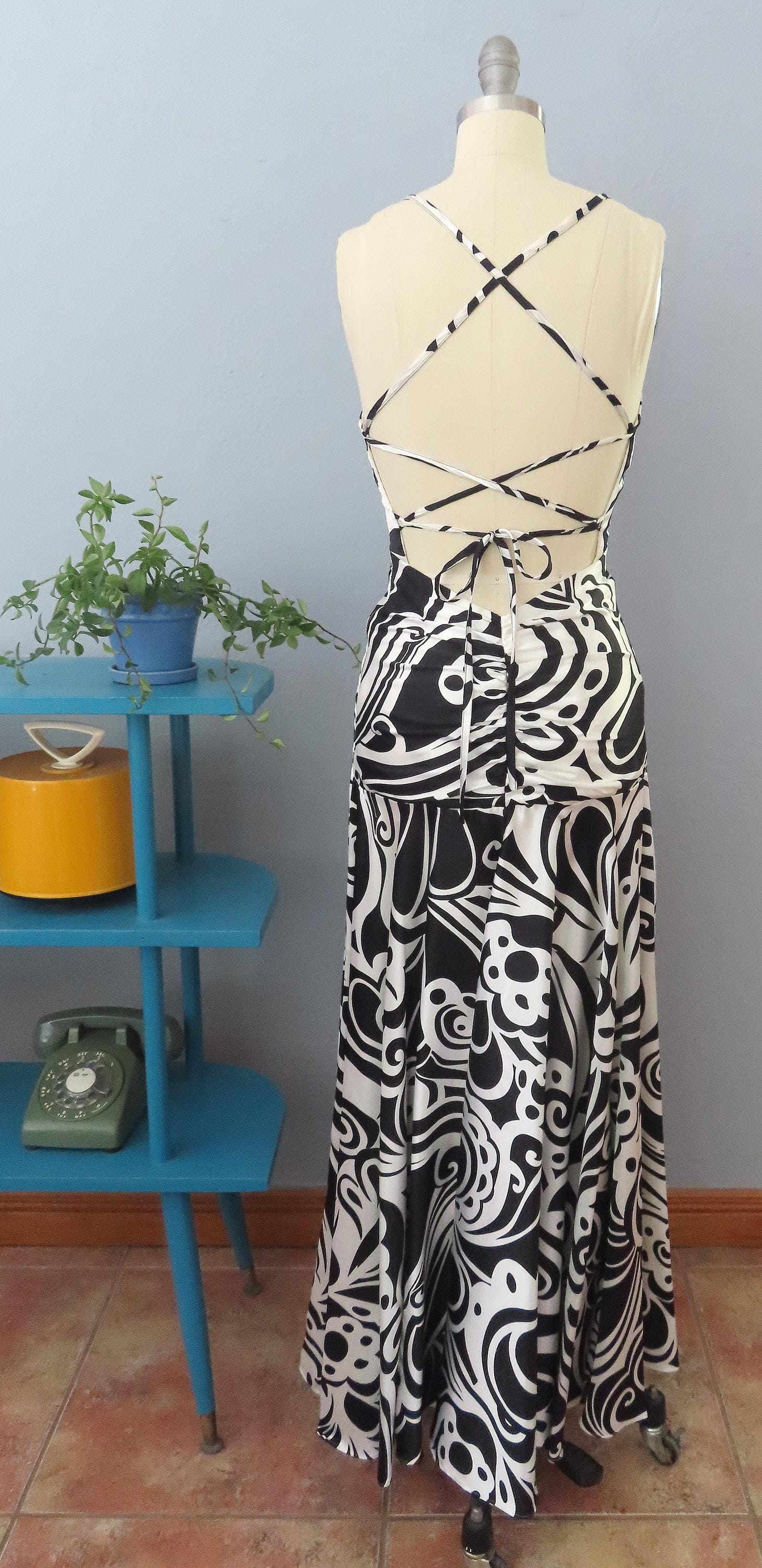 90s Jessica McClintock Gown: Black & White Lace-Up Back, XS 90s Jessica McClintock Gown: Black & White Lace-Up Back, XS