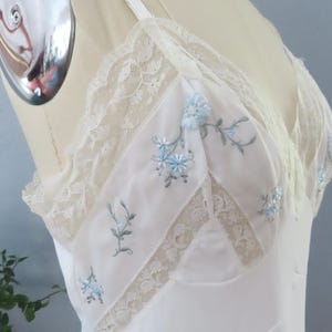 1960s Hollywood Vassarette Lace Slip Dress | Embroidered Floral Lingerie, Medium