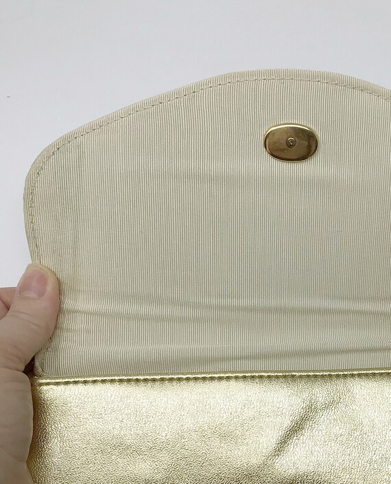 1970s gold leatherette envelope purse gold lame c… - image 5