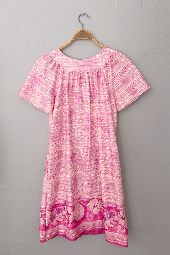 1980s pink house dress muumuu dress | size medium… - image 9