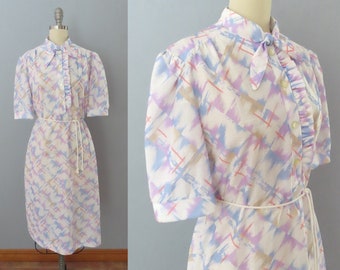 vintage 80s ruffle front white abstract shirtdress | size large | 80s sheath dress blue orange tan preppy dress