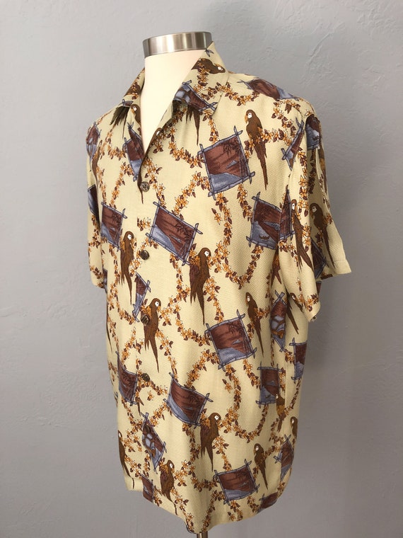 1980s mens rayon hawaiian shirt button up short s… - image 5