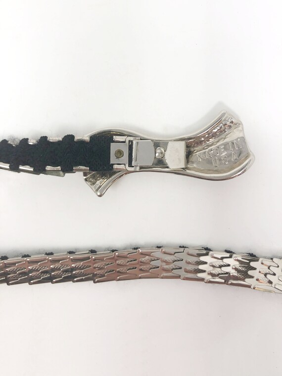 1970s Silver Disco Stretch Belt: Vintage Fish Scale Design  display picture 1