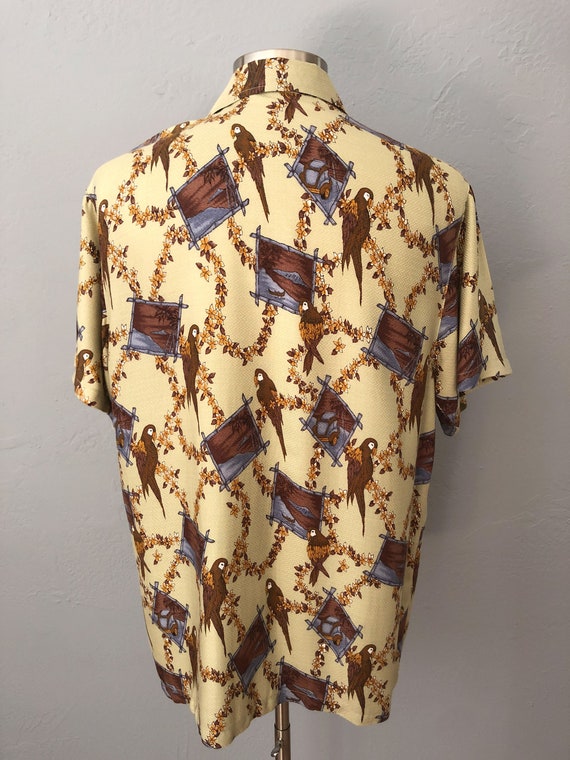 1980s mens rayon hawaiian shirt button up short s… - image 6