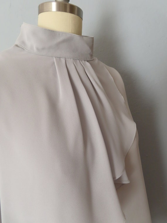 1960s gray draped mock neck blouse | size medium … - image 6