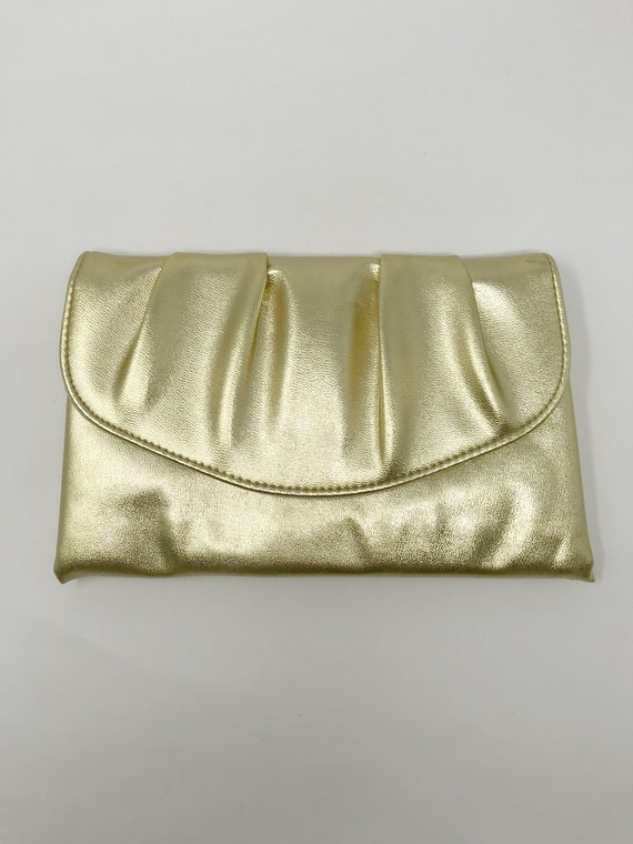 1970s gold leatherette envelope purse gold lame c… - image 1