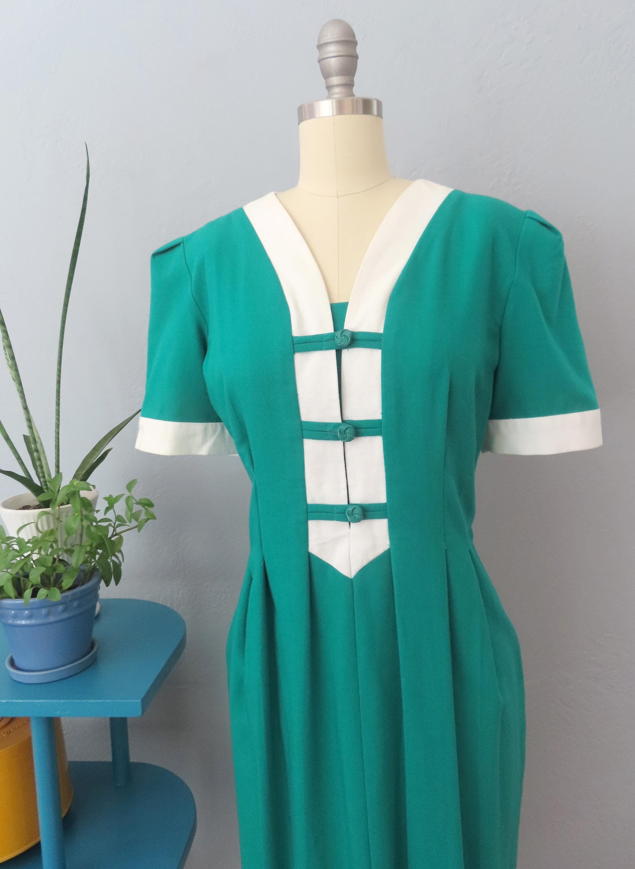 knee length dresses for ladies My Maria Midi Dress- Kelly Green