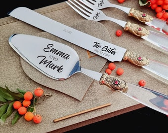 Unique Wedding Cake Cutting Set with Forks - Transparent Clear Handle cake Server and Knife, Antique Gold Washed Metal Ring, Gift Box