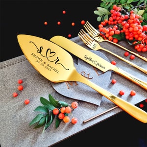 Black Wedding Cake Cutting Set with Forks - Personalized Cake Cutter Serving Set, Engraved Cake Server, Carton or Wooden Gift Box