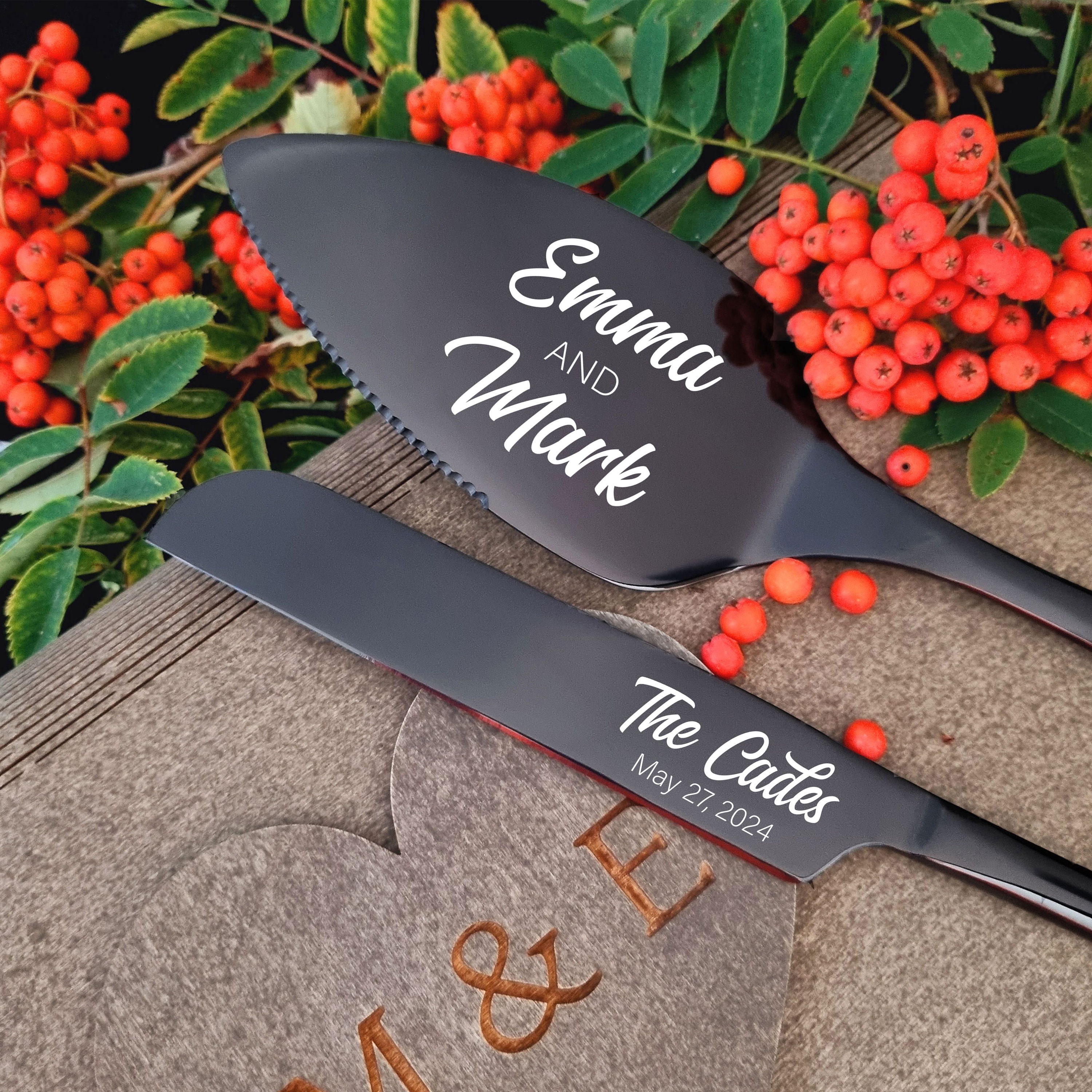 Schwarze Hochzeit Tortenheber und Messer - Tortenheber Servierset, Tortenheber mit Gravur, Karton oder Geschenkbox aus Holz