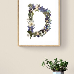 Letra D de flor prensada (download digital)