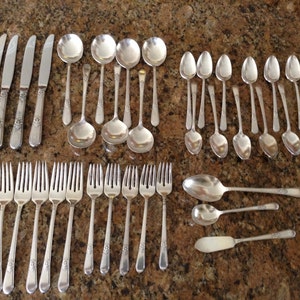 Vintage 1847 Rogers Bros by International Silver (38Piece)  Silverplate Flatware Set