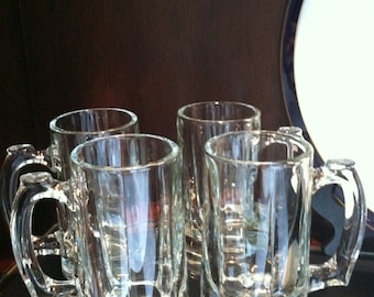 Klassische Schwere Glas Bierkrüge | 4er-Set | Vintage Glas Bar Zubehör | Pub Style Trinkgefäß